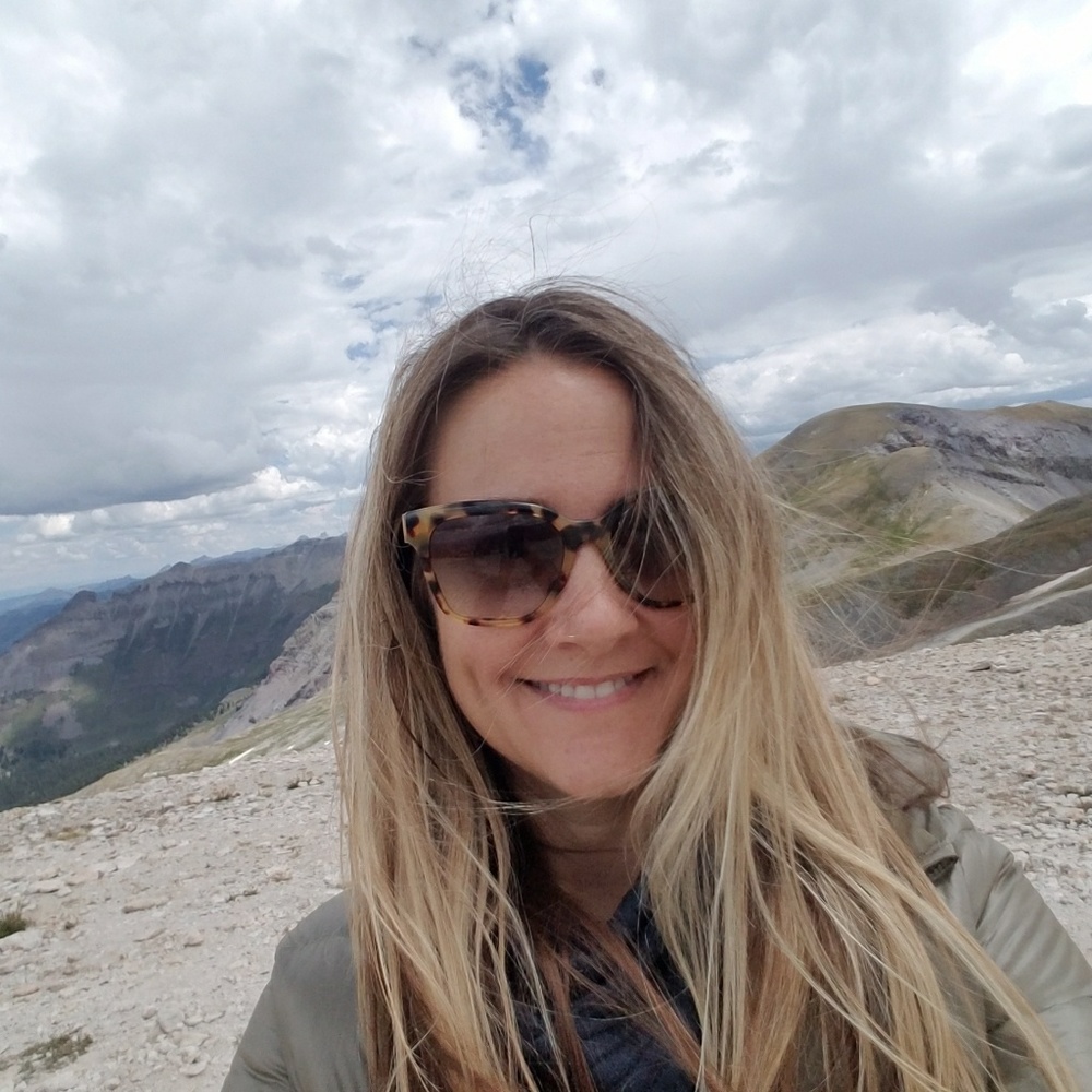 Meet your Posher, Stephanie